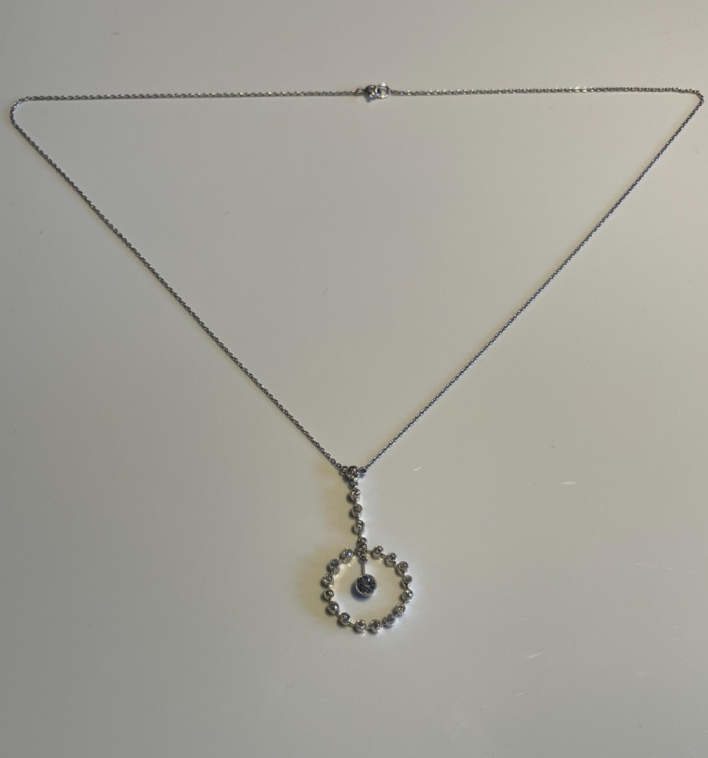 Edwardian Diamond and Platinum Necklace View V