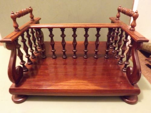 Large C19th George IV Period Rosewood Double-sided Desk-top Bookcase / Book-carrier.