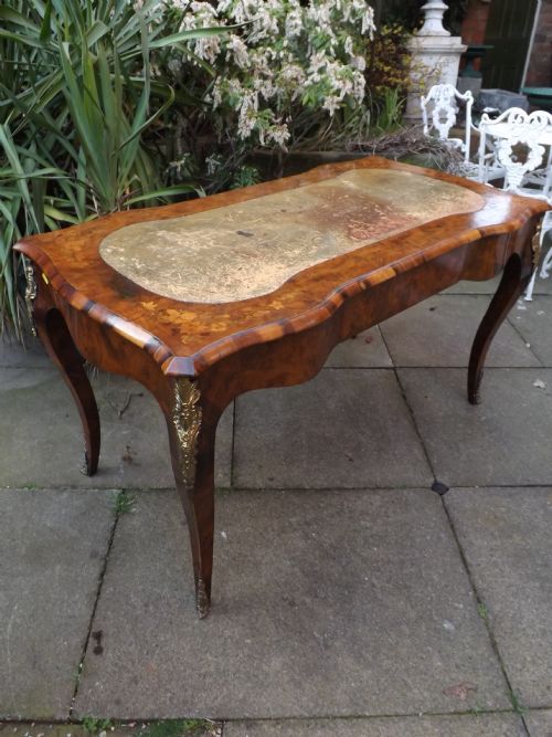 C19TH BURRWALNUT AND FLORAL MARQUETRY INLAID ORMOLUMOUNTED 'BUREAU PLAT' OR WRITING TABLE - ADDITIONAL PHOTO 1