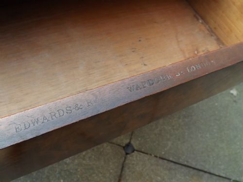 C19TH BURRWALNUT AND FLORAL MARQUETRY INLAID ORMOLUMOUNTED 'BUREAU PLAT' OR WRITING TABLE - ADDITIONAL PHOTO 10