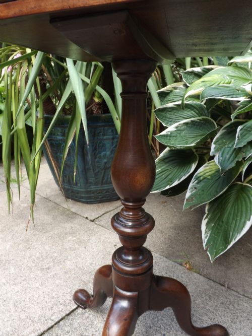 LATE C18TH GEORGE III PERIOD MAHOGANY TRIPODBASE TABLE OF UNUSUAL FORMAT - ADDITIONAL PHOTO 3