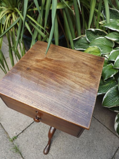 LATE C18TH GEORGE III PERIOD MAHOGANY TRIPODBASE TABLE OF UNUSUAL FORMAT - ADDITIONAL PHOTO 4