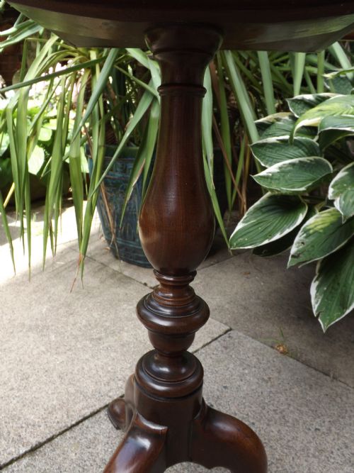 LATE C18TH GEORGE III PERIOD MAHOGANY TRIPODBASE TABLE OF UNUSUAL FORMAT - ADDITIONAL PHOTO 10