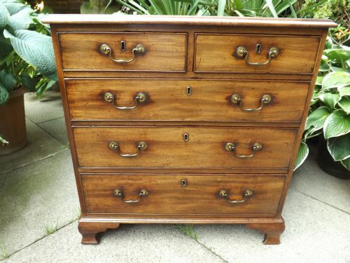 fig 1. C18th George III period mahogany chest-of-drawers of good compact proportions.