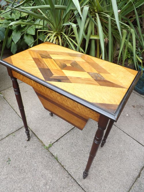 FINE EARLY C19TH REGENCY PERIOD LADIES 'WORKTABLE' INLAID WITH SPECIMEN WOOD VENEERS - ADDITIONAL PHOTO 1