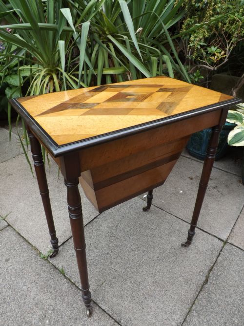 FINE EARLY C19TH REGENCY PERIOD LADIES 'WORKTABLE' INLAID WITH SPECIMEN WOOD VENEERS - ADDITIONAL PHOTO 11