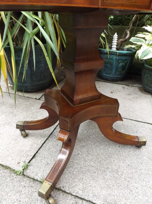 EARLY C19TH REGENCY PERIOD BRASSINLAID ROSEWOOD FOLDOVER 'TEA' TABLE - ADDITIONAL PHOTO 3