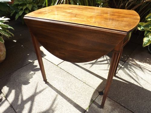 LATE C18TH GEORGE III PERIOD MAHOGANY OVAL PEMBROKE TABLE - ADDITIONAL PHOTO 14
