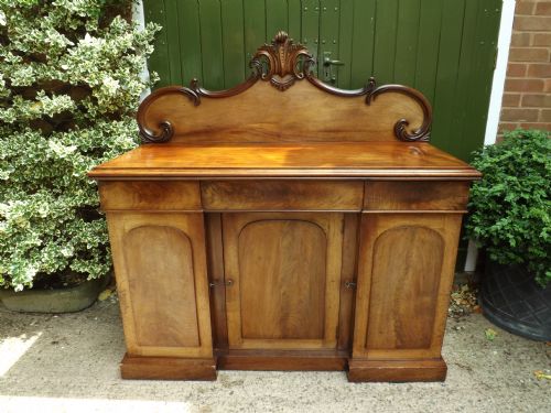 Mid C19th Victorian Period Mahogany Chiffonier/sideboard