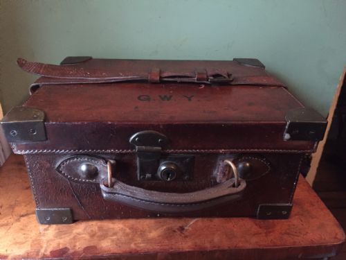 Early C20th Leather-on-oak Brass Bound Shotgun Cartridge Magazine/carrying Case.