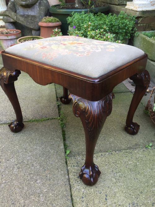 Late C19th/early C20th Carved Mahogany Stool in Mid C18th Georgian Period Style.