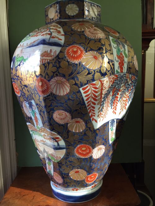 fig 1. Large mid C19th Japanese Imari porcelain vase.