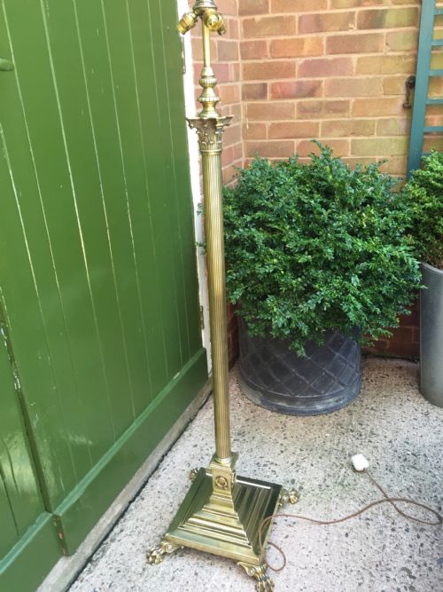 Late C19th/early C20th Adjustable Brass Fluted Corinthian Column Standard Lamp