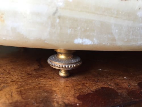 C19TH FRENCH ONYX MARBLE AND ORMOLU BRONZE INKSTAND - ADDITIONAL PHOTO 5