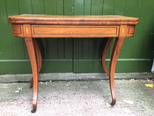 EARLY C19TH REGENCY PERIOD INLAID ROSEWOOD FOLDOVER CARD OR GAMING TABLE RAISED ON SABRE LEGS - ADDITIONAL PHOTO 6