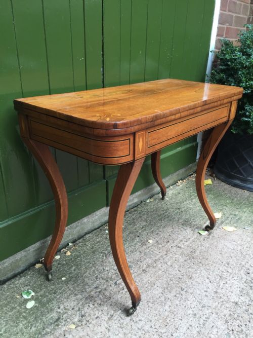 EARLY C19TH REGENCY PERIOD INLAID ROSEWOOD FOLDOVER CARD OR GAMING TABLE RAISED ON SABRE LEGS - ADDITIONAL PHOTO 4