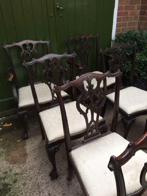 SET OF 10 MIDC19TH CARVED MAHOGANY DINING CHAIRS IN THE CHIPPENDALE STYLE - ADDITIONAL PHOTO 6