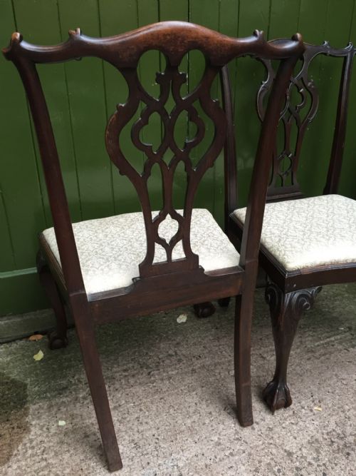SET OF 10 MIDC19TH CARVED MAHOGANY DINING CHAIRS IN THE CHIPPENDALE STYLE - ADDITIONAL PHOTO 9