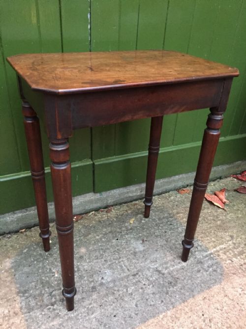 Early C19th Regency Period Rectangular Mahogany Side or Lamp-table.