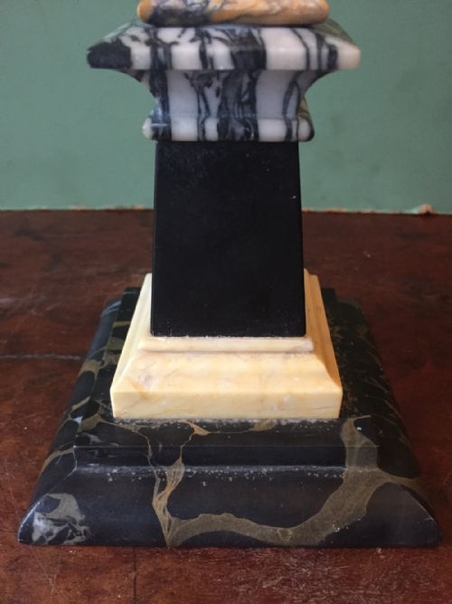 C19TH ITALIAN 'GRAND TOUR' SOUVENIR SPECIMEN MARBLE OBELISK - ADDITIONAL PHOTO 1