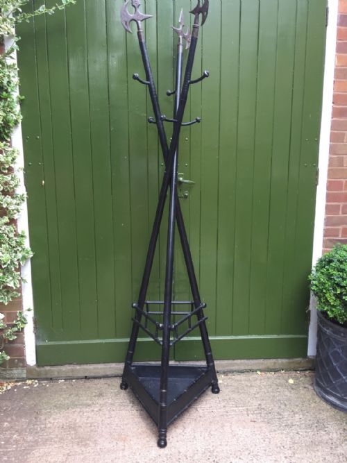 UNUSUAL AND DECORATIVE LATE C19TH FRENCH EBONISED HAT COAT AND STICKSTAND FORMED AS 3 CROSSED HALBERDS OR PIKES - ADDITIONAL PHOTO 8