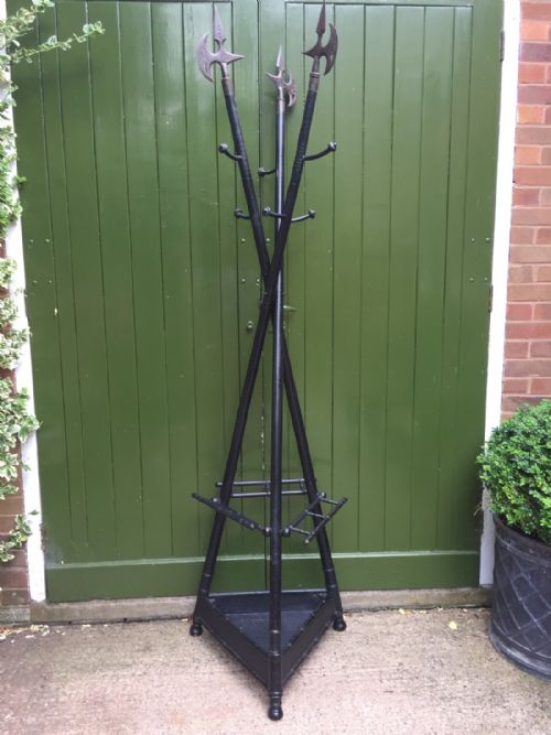 UNUSUAL AND DECORATIVE LATE C19TH FRENCH EBONISED HAT COAT AND STICKSTAND FORMED AS 3 CROSSED HALBERDS OR PIKES - ADDITIONAL PHOTO 10
