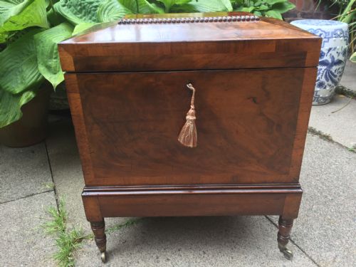 FINE QUALITY EARLY C19TH REGENCY PERIOD MAHOGANY CELLARETTE - ADDITIONAL PHOTO 1