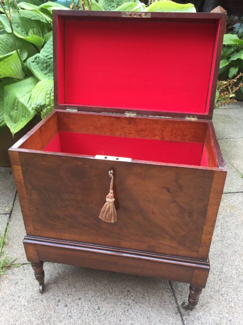 FINE QUALITY EARLY C19TH REGENCY PERIOD MAHOGANY CELLARETTE - ADDITIONAL PHOTO 7