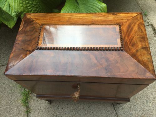 FINE QUALITY EARLY C19TH REGENCY PERIOD MAHOGANY CELLARETTE - ADDITIONAL PHOTO 9