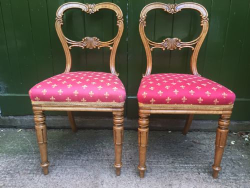 PAIR OF EARLY C19TH WILLIAM IV PERIOD MAPLE BEDROOM OR OCCASIONAL CHAIRS IN THE MANNER OF GILLOWS - ADDITIONAL PHOTO 1