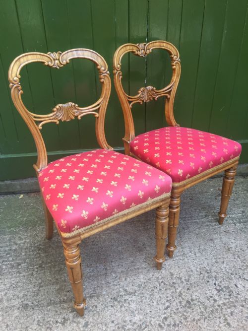 PAIR OF EARLY C19TH WILLIAM IV PERIOD MAPLE BEDROOM OR OCCASIONAL CHAIRS IN THE MANNER OF GILLOWS - ADDITIONAL PHOTO 3