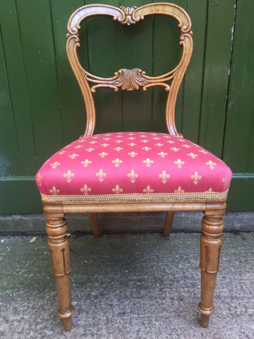 PAIR OF EARLY C19TH WILLIAM IV PERIOD MAPLE BEDROOM OR OCCASIONAL CHAIRS IN THE MANNER OF GILLOWS - ADDITIONAL PHOTO 4