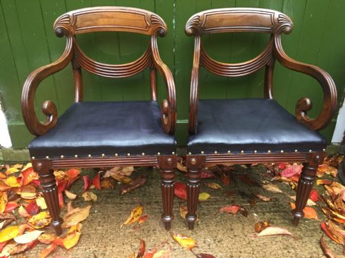 PAIR OF EARLY C19TH REGENCY PERIOD CARVED MAHOGANY ARMCHAIRS WITH STYLISH 'SWAG ' OR LAMBREQUIN BACK SPLATS - ADDITIONAL PHOTO 15