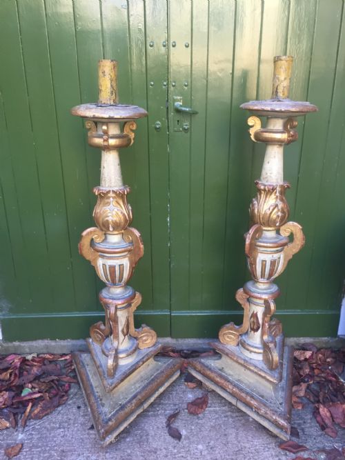 LARGE PAIR OF C18TH GILTWOOD DECORATED BAROQUE STYLE ALTARTYPE CANDLEHOLDERS OF IMPRESSIVE PROPORTIONS - ADDITIONAL PHOTO 1