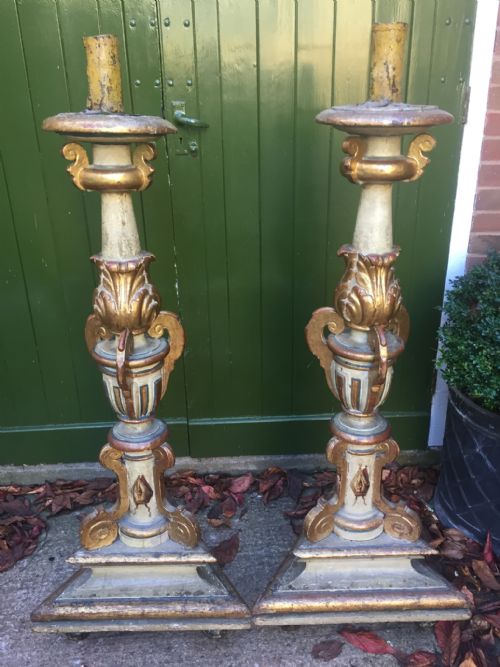LARGE PAIR OF C18TH GILTWOOD DECORATED BAROQUE STYLE ALTARTYPE CANDLEHOLDERS OF IMPRESSIVE PROPORTIONS - ADDITIONAL PHOTO 12