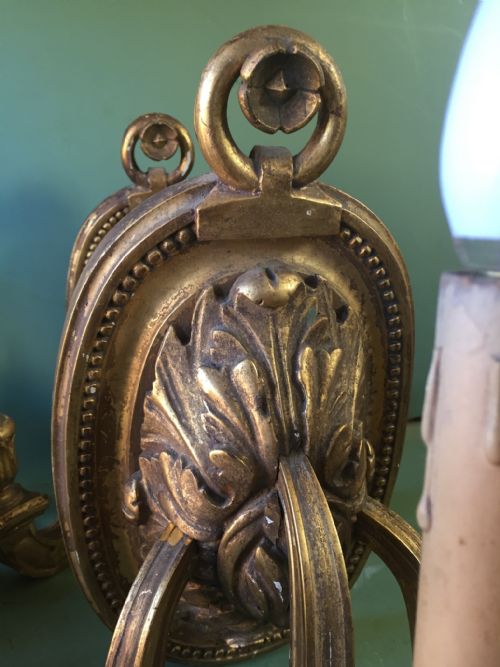 SET OF 4 EARLY C20TH ITALIAN CARVED GILTWOOD 3BRANCH WALLLIGHTS OR SCONCES - ADDITIONAL PHOTO 1