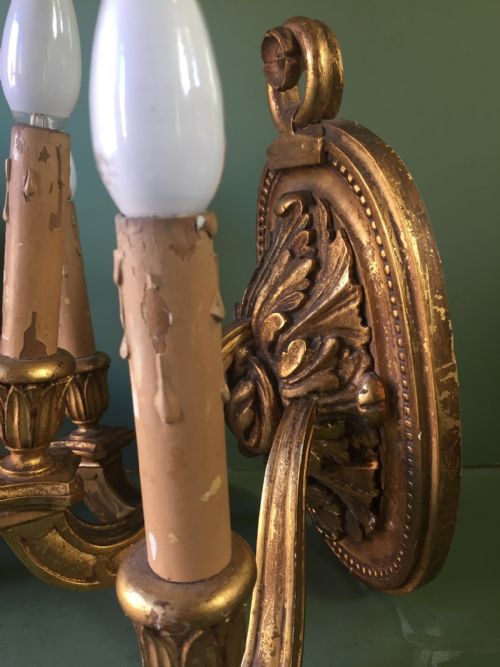SET OF 4 EARLY C20TH ITALIAN CARVED GILTWOOD 3BRANCH WALLLIGHTS OR SCONCES - ADDITIONAL PHOTO 4