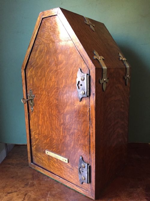 fig 3. Late C19th Gothic design 'country-house' type oak posting or letter-box by Hardman, Powelland Company.