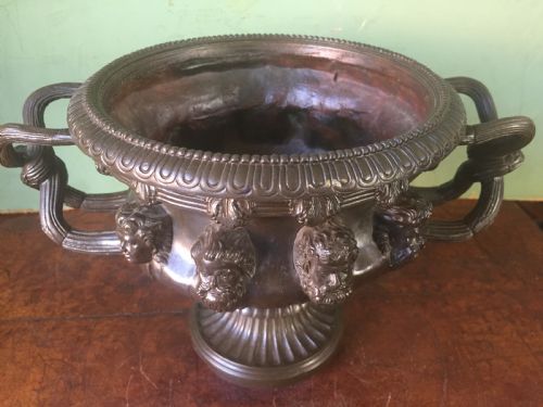 C19TH 'GRAND TOUR' SOUVENIR BRONZE REDUCTION OF THE ALBANI VASE AFTER THE ANTIQUE ORIGINAL - ADDITIONAL PHOTO 3