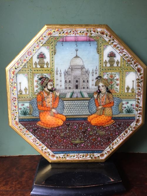 fig 1. Finely painted early C20th Indian octagonal marble panel depicting Shah Jahan and Mumtaz Mahal , posed on a carpet before the Taj Mahal in Agra.