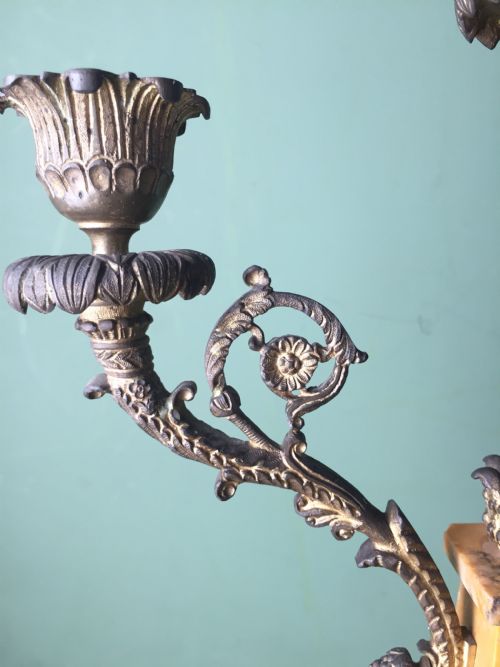 LATE C19TH FRENCH NAPOLEON III PERIOD EMPIRE STYLE SIENA MARBLE AND ORMOLU CLOCK GARNITURE - ADDITIONAL PHOTO 16