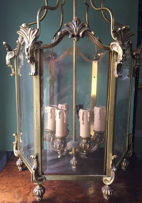 LATE C19TH FRENCH GILDED BRASS ROCOCO STYLE HEXAGONAL HANGING HALL LANTERN OF C18TH REGENCE PERIOD DESIGN - ADDITIONAL PHOTO 9
