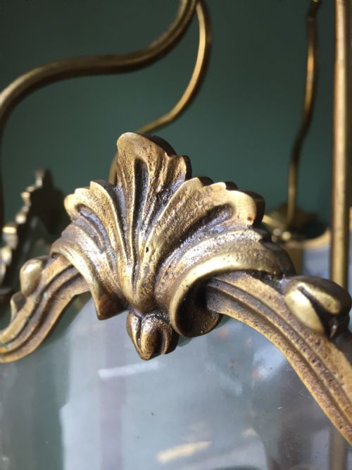 LATE C19TH FRENCH GILDED BRASS ROCOCO STYLE HEXAGONAL HANGING HALL LANTERN OF C18TH REGENCE PERIOD DESIGN - ADDITIONAL PHOTO 13