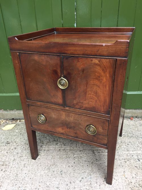Late C18th George III Period Tray-top Bedside Cupboard or Night Table .
