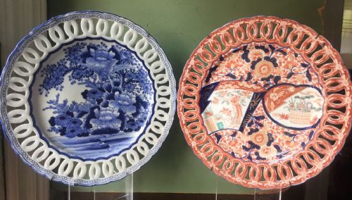 Matched Pair of Late C19th Japanese Imari Porcelain Chargers of Identical Size and Shape.