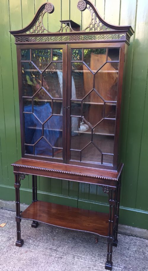 LATE C19TH CHIPPENDALE REVIVAL MAHOGANY ASTRAGAL GLAZED CABINETONSTAND - ADDITIONAL PHOTO 2