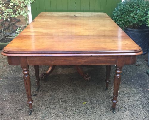 EARLY C19TH IRISH GEORGE IV PERIOD MAHOGANY DINING TABLE OF HIGHLY FLEXIBLE AND ADAPTABLE FORM ATTRIBUTED TO MACK WILLIAMS AND GIBTON OF DUBLIN - ADDITIONAL PHOTO 6