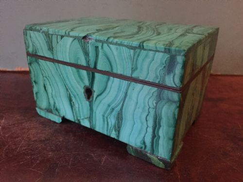 Late C19th/early C20th Malachite Veneered Hardstone Jewellery or Ring Casket.