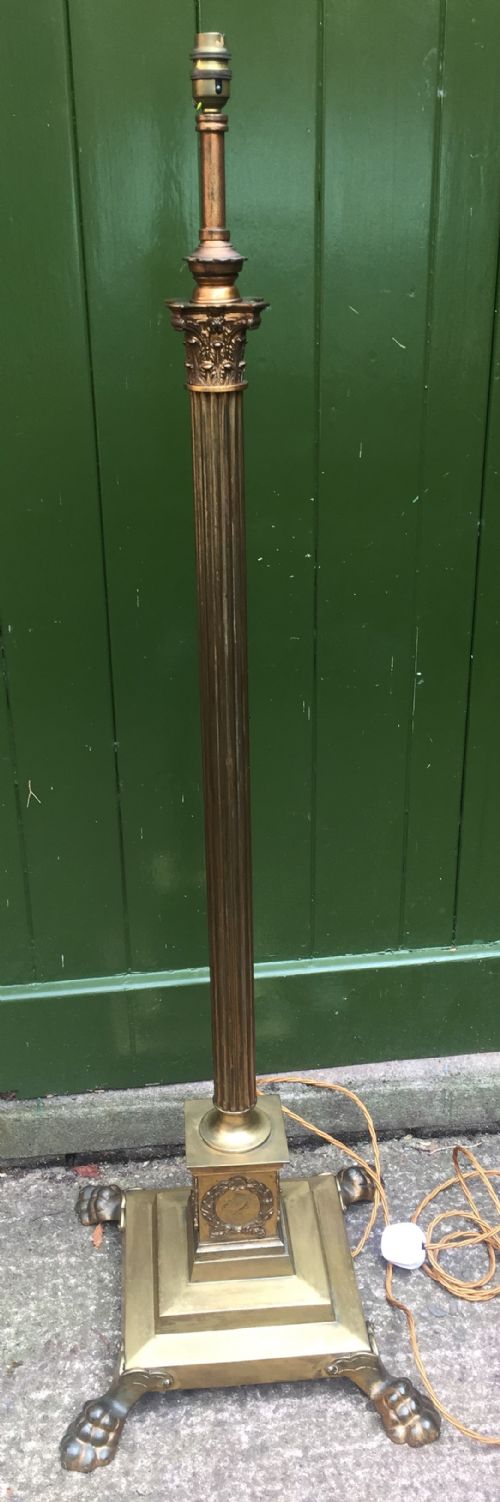 Late C19th/early C20th Edwardian Period Adjustable Brass Corinthian  Column Standard Lamp .