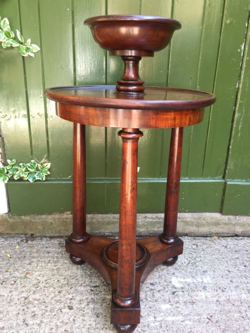 INTERESTING AND PRACTICAL EARLY C19TH FRENCH CIRCULAR MAHOGANY BEDSIDE TABLE OR 'VIDEPOCHE' - ADDITIONAL PHOTO 6